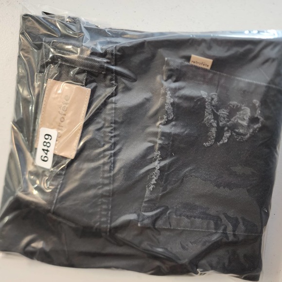 Retrofete Maggie Black Distressed Jeans Size 26 NWT - Picture 9 of 9